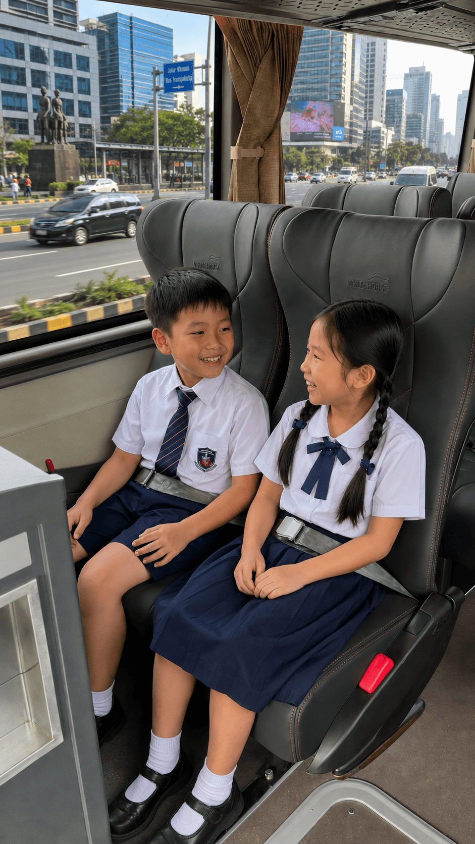 Interior bus sekolah